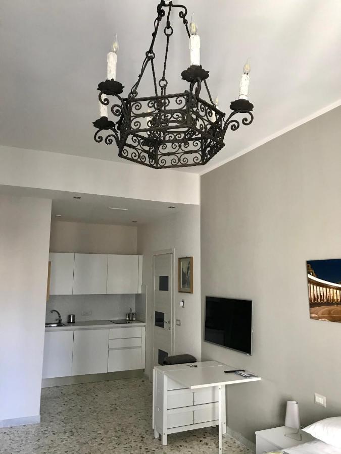 La Dimora Dell'Avvocato Apartamento Nápoles Exterior foto